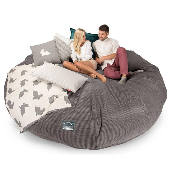 Lounge Pug, CloudSac 5000 XXXXXL, Sofá Puf Viscoelástico Titánico, Pana efecto Waffle Carbón Gris