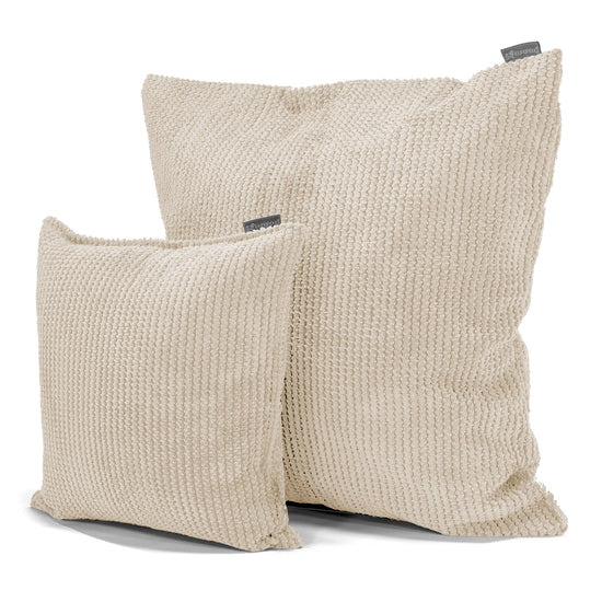 Cojín 47 x 47cm - Pompón Crema 02