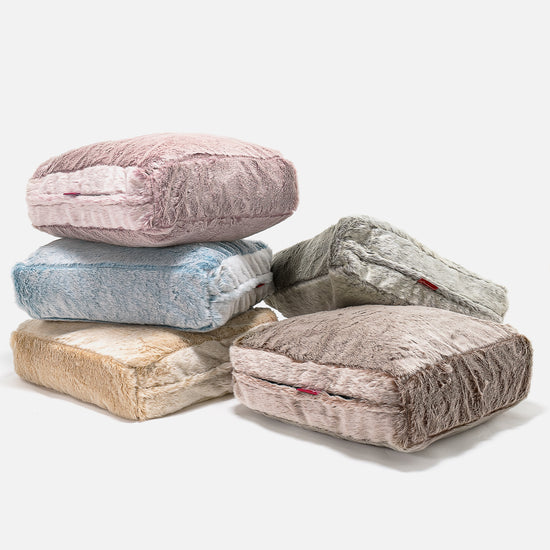 Cojín de Piso Grande - Piel de Conejo Sintética Blanco 04