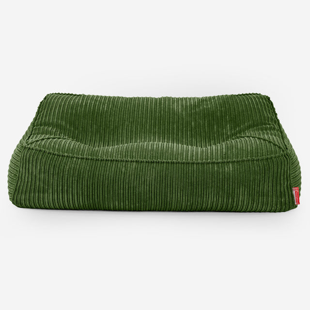 Puf Sillón Encorvado - Pana Clásica Bosque Verde 01