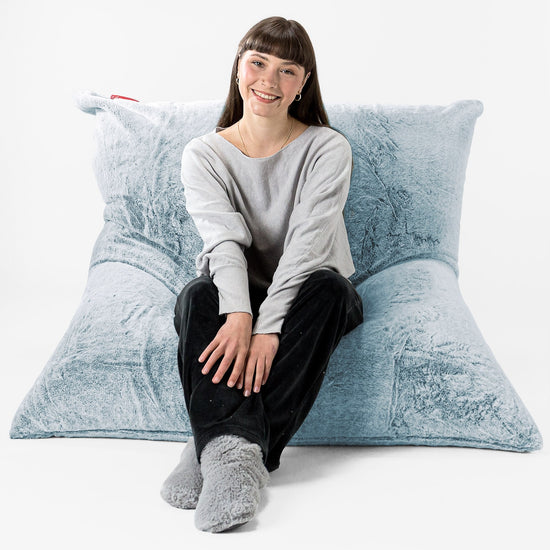 Puff Gigante Cama XL - Piel de Conejo Sintética Azul Empolvado 01