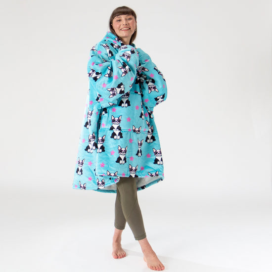 Sudadera Tipo Manta con Capucha Extragrande para Hombre o Mujer - Tela Minky Lisa Pug 04