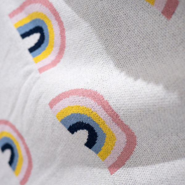 Manta de Sofá - Punto Arcoíris Fabric Close-up Image