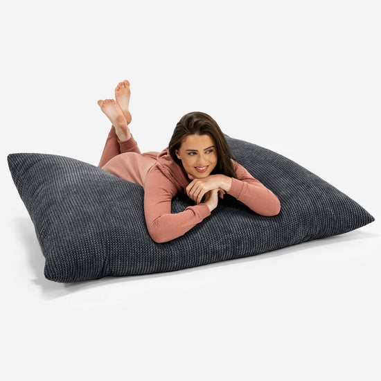 Puff Gigante Cama XL - Pompón Negro 03