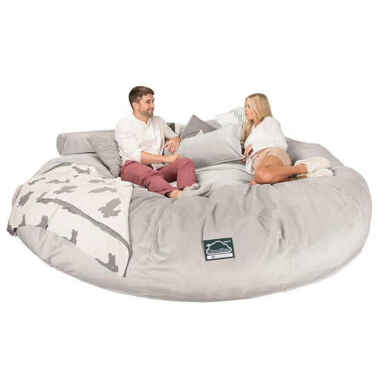 Lounge Pug, CloudSac 5000 XXXXXL, Sofá Puf Viscoelástico Titánico, Terciopelo Plata