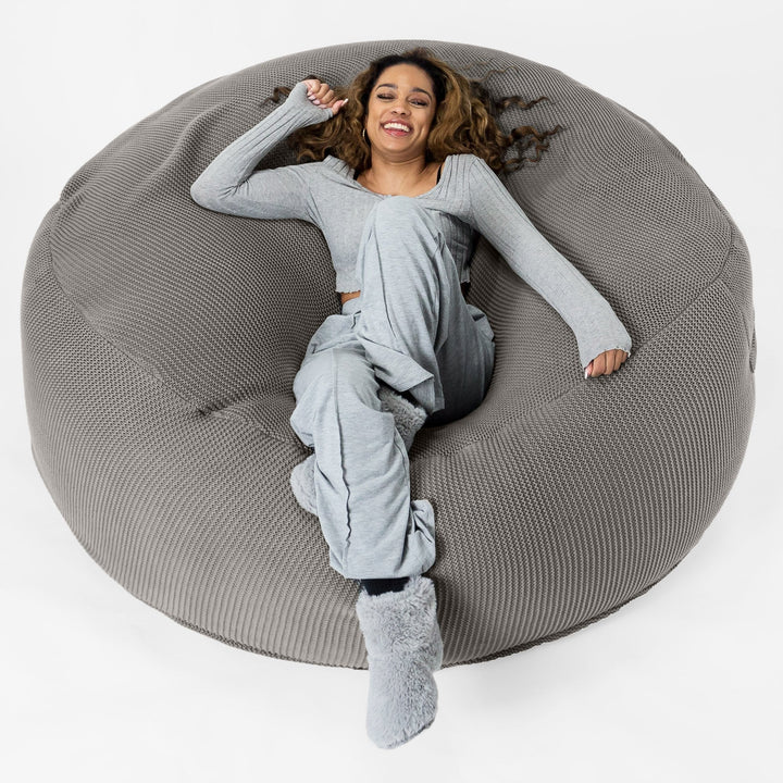 LOUNGE PUG - Puff Gigante 'Mega-Mamut' - Ellos Punto Grueso Gris