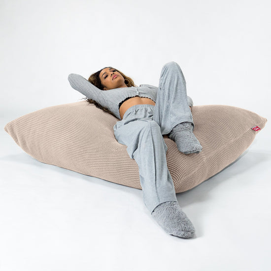 LOUNGE PUG - Puff Gigante Cama XL - Ellos Punto Grueso Crema