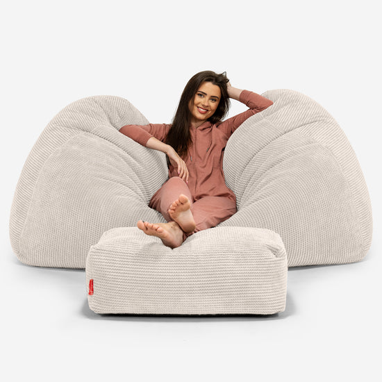 Enorme Sofá / Puff Gigante - Pompón Crema 03