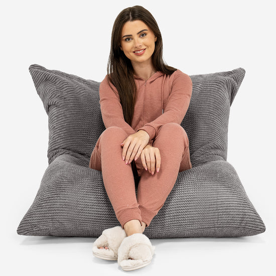 Puff Gigante Cama XL - Pompón Carbón Gris 02