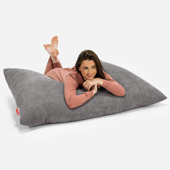 Puff Gigante Cama XL - Pompón Carbón Gris 03