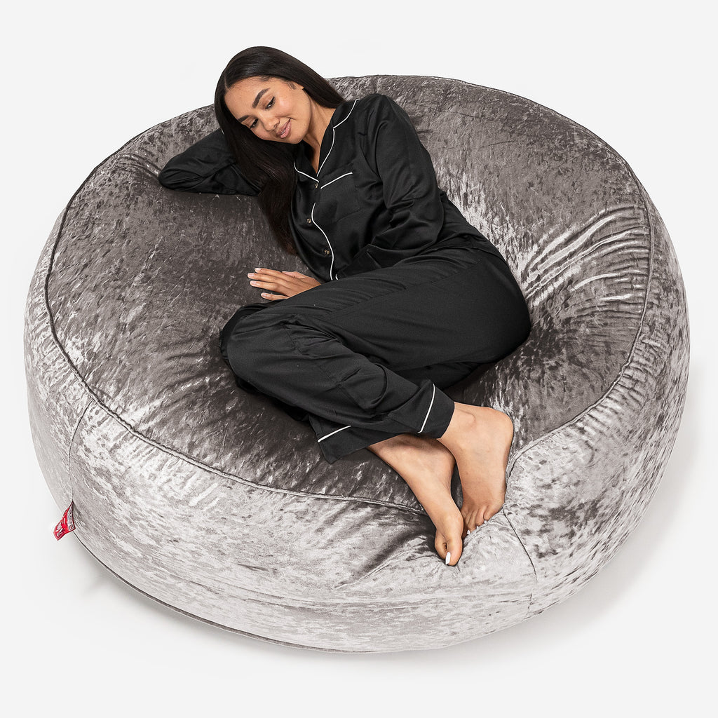 Puff Gigante 'Mega-Mamut' - Terciopelo Retro Plata 01