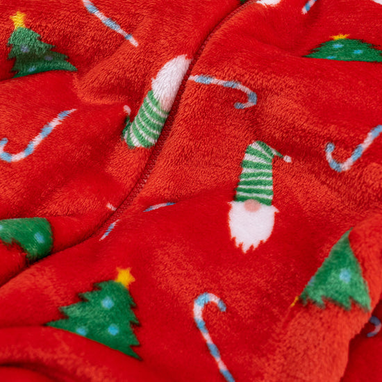 Pijama mono polar estampado navideño rojo para hombre 06