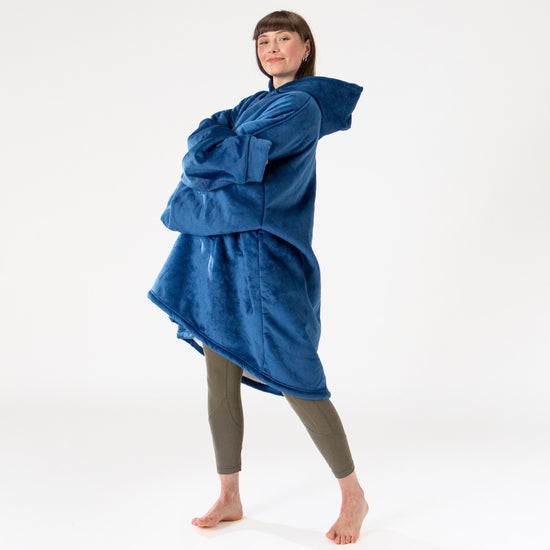 Sudadera Tipo Manta con Capucha Extragrande para Hombre o Mujer - Tela Minky Lisa Azul oscuro 02