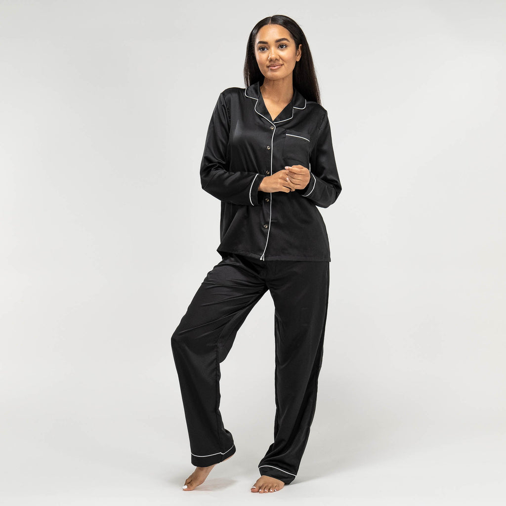 Alfabeto trabajo duro formato Pijama de Satén Negro para mujer manga larga y pantalón conjunto, Talla:  XS-XL, Blanco– Big Bertha Original ES