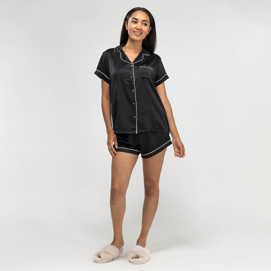 Short Pijama de mujer Satin Negro 01