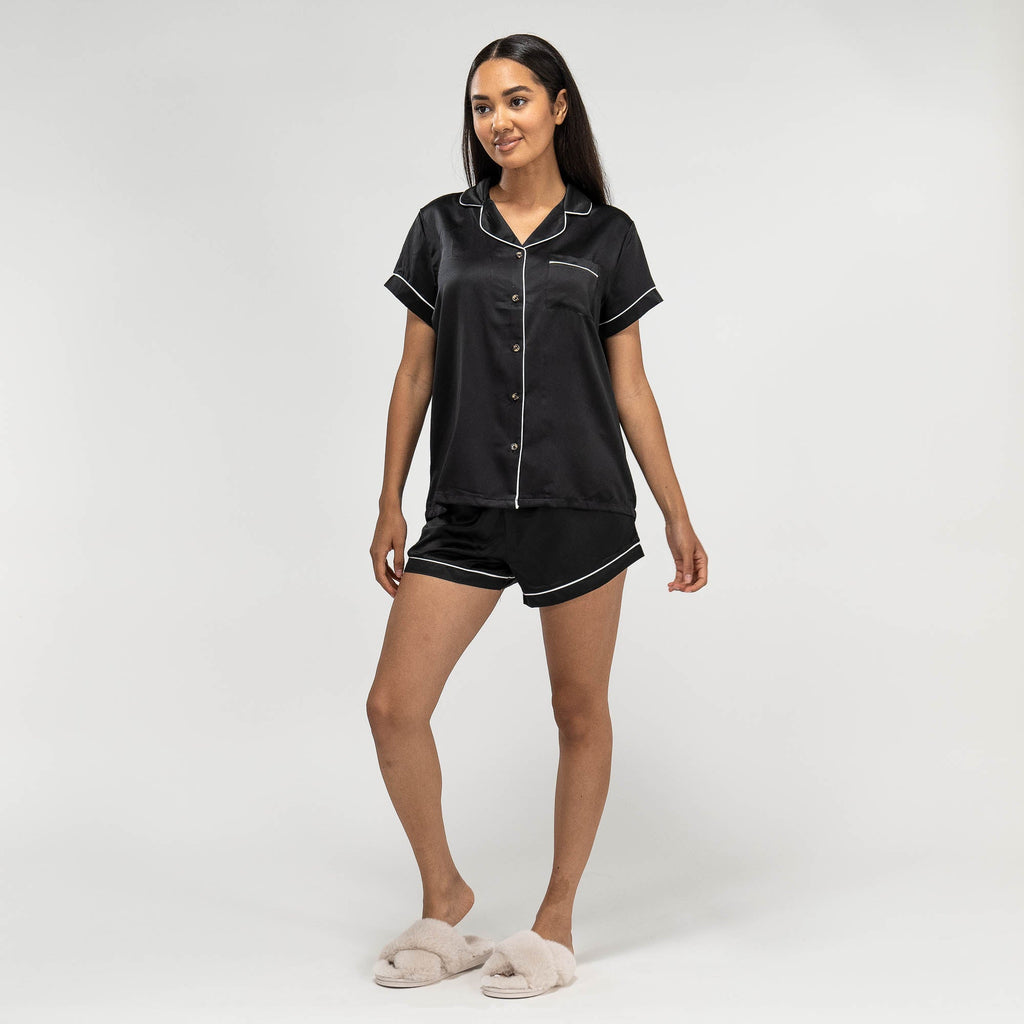 Short Pijama de mujer Satin Negro 03
