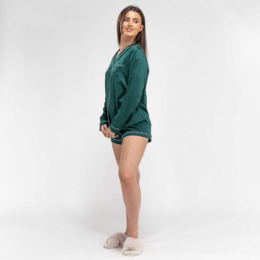 Short pijama de mujer Satin Verde Esmeralda 04
